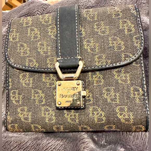 Dooney & Bourke Handbags - EUC Dooney and Bourke denim wallet with lock